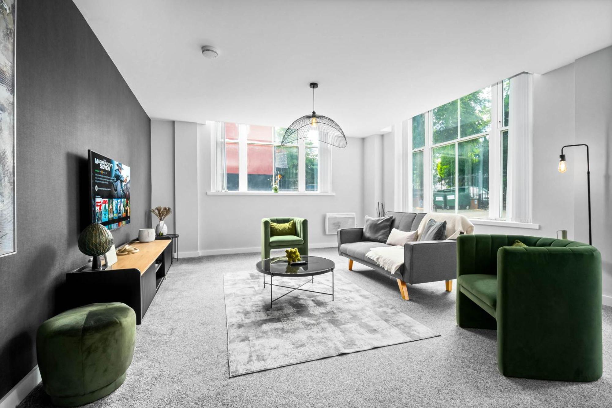 Luxury Apartment - Secure Parking - Gated Development - Near Jq & Birmingham City Centre 6Sh Bagian luar foto