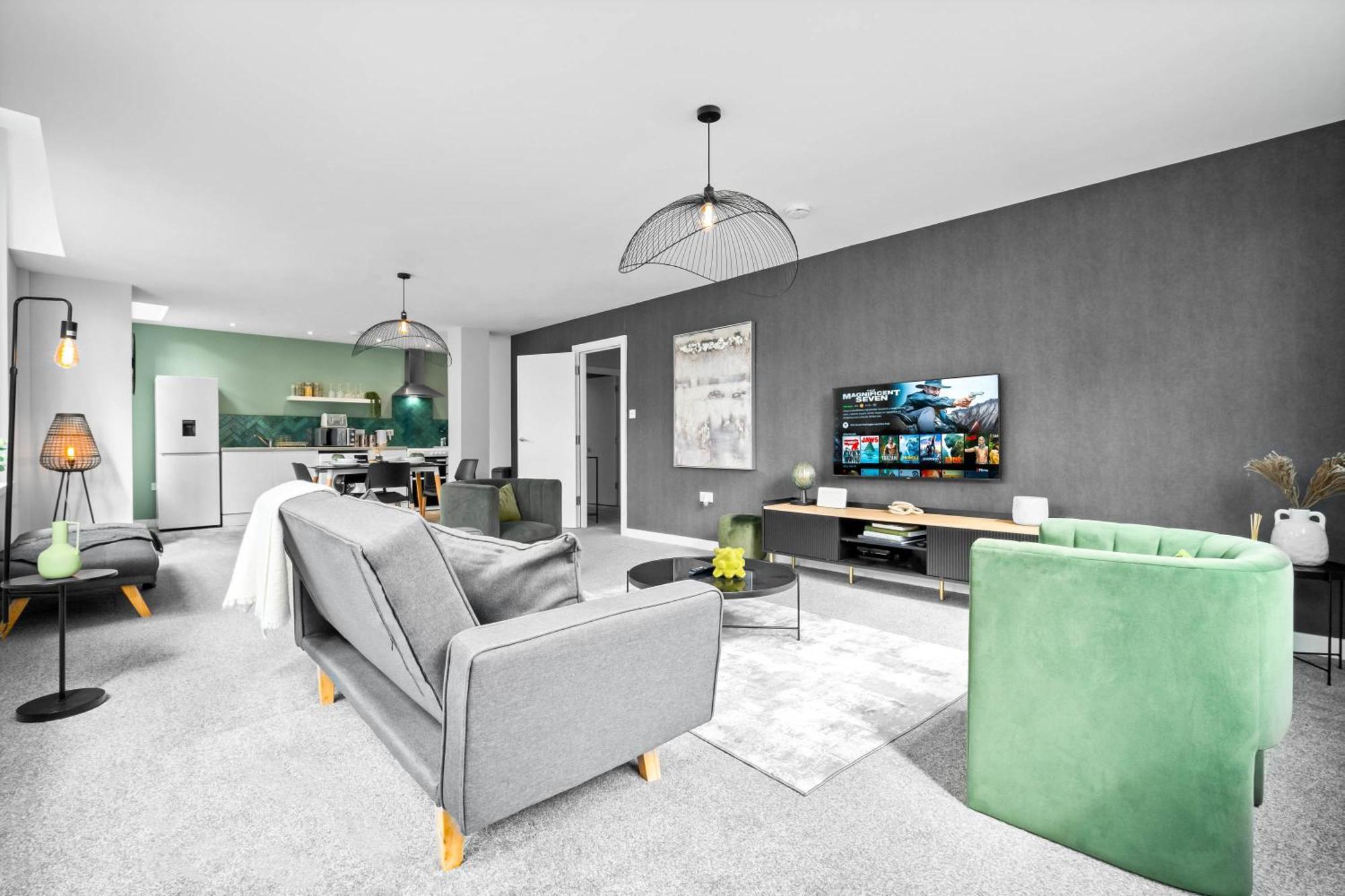 Luxury Apartment - Secure Parking - Gated Development - Near Jq & Birmingham City Centre 6Sh Bagian luar foto